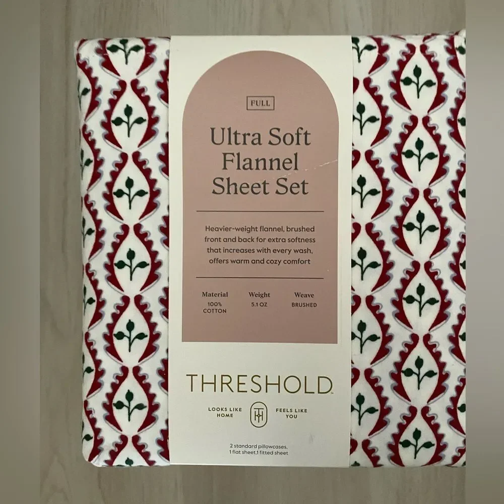 Threshold Ultra Soft Flannel Sheet Set - Red and Black